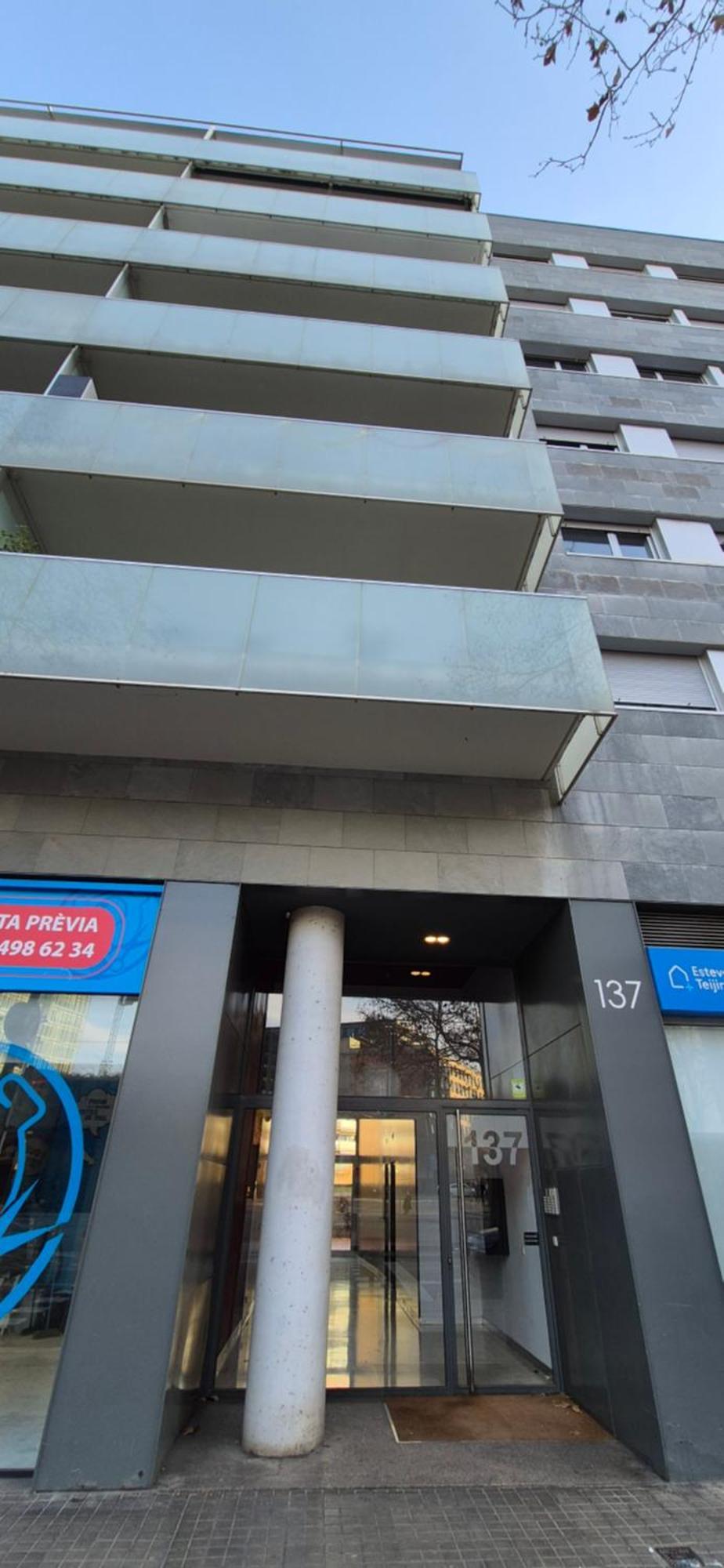 Apartamento En Avenida Diagonal - Torre Glorias - Angeles Terraza Barcelona Exteriör bild
